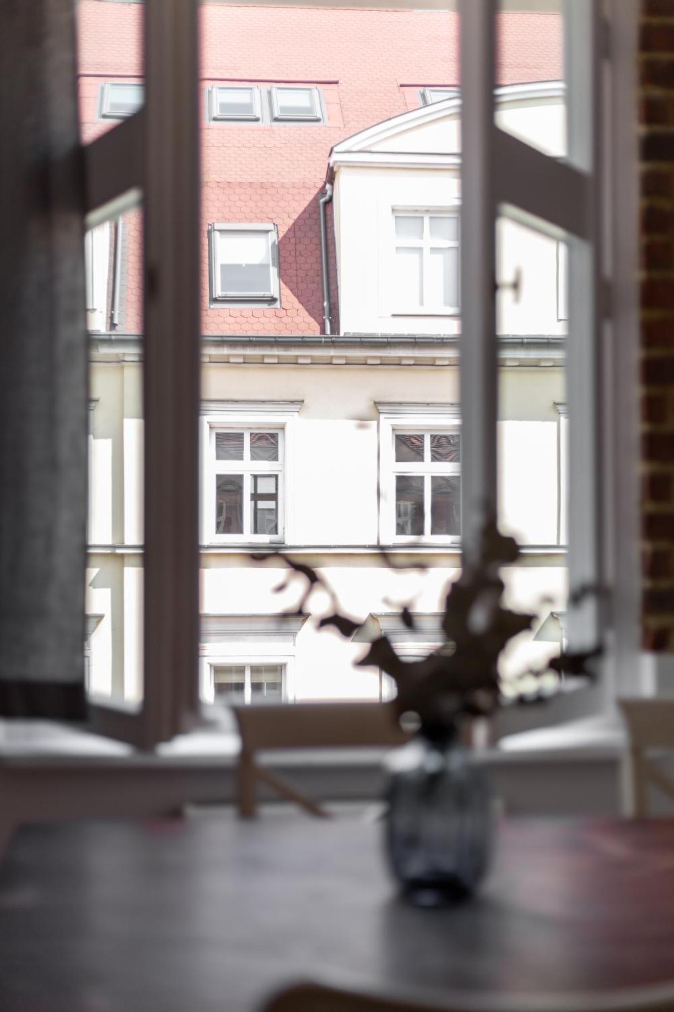 Klimatyczne Mieszkanie W Centrum Poznań Extérieur photo