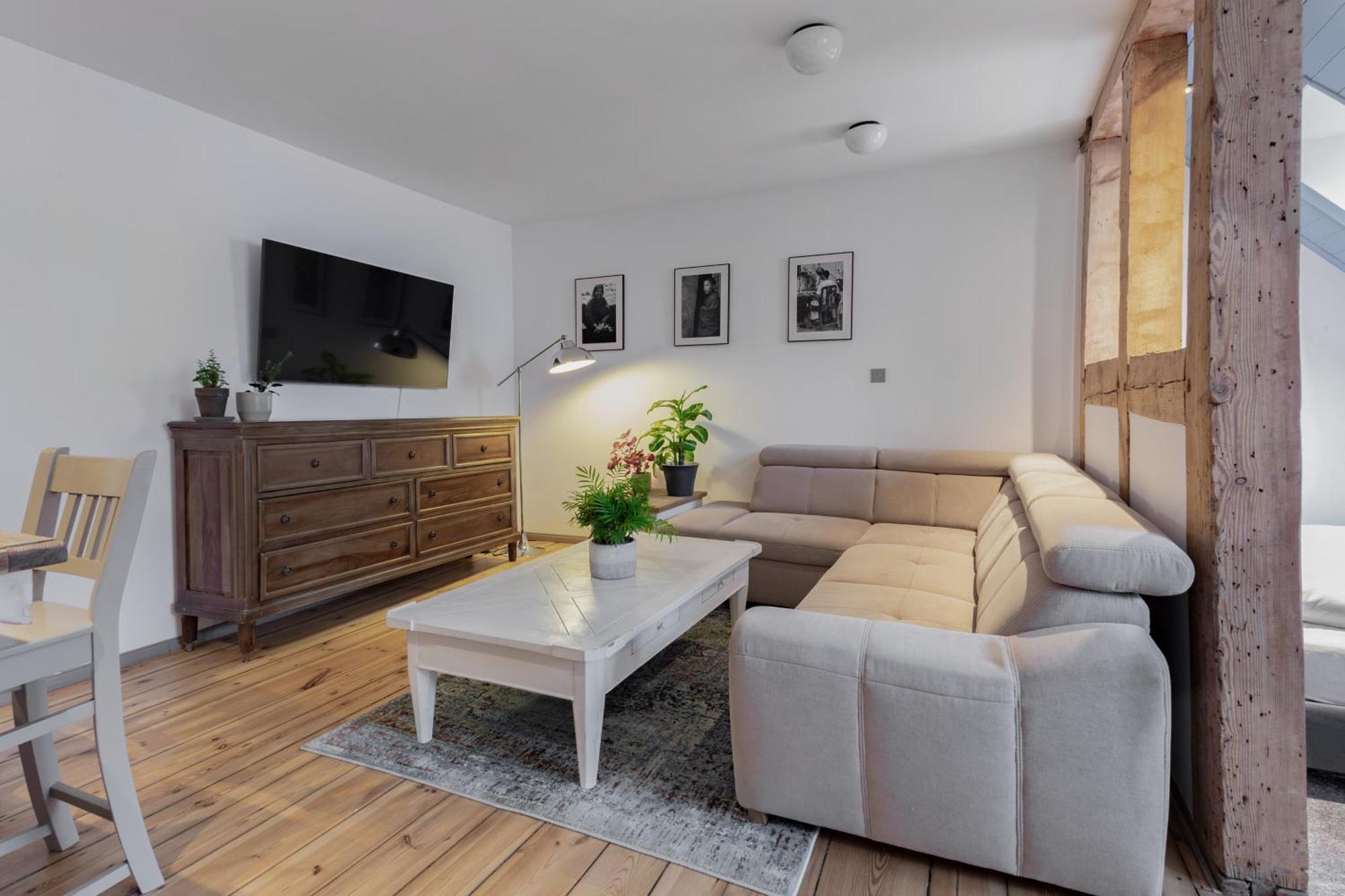 Klimatyczne Mieszkanie W Centrum Poznań Extérieur photo
