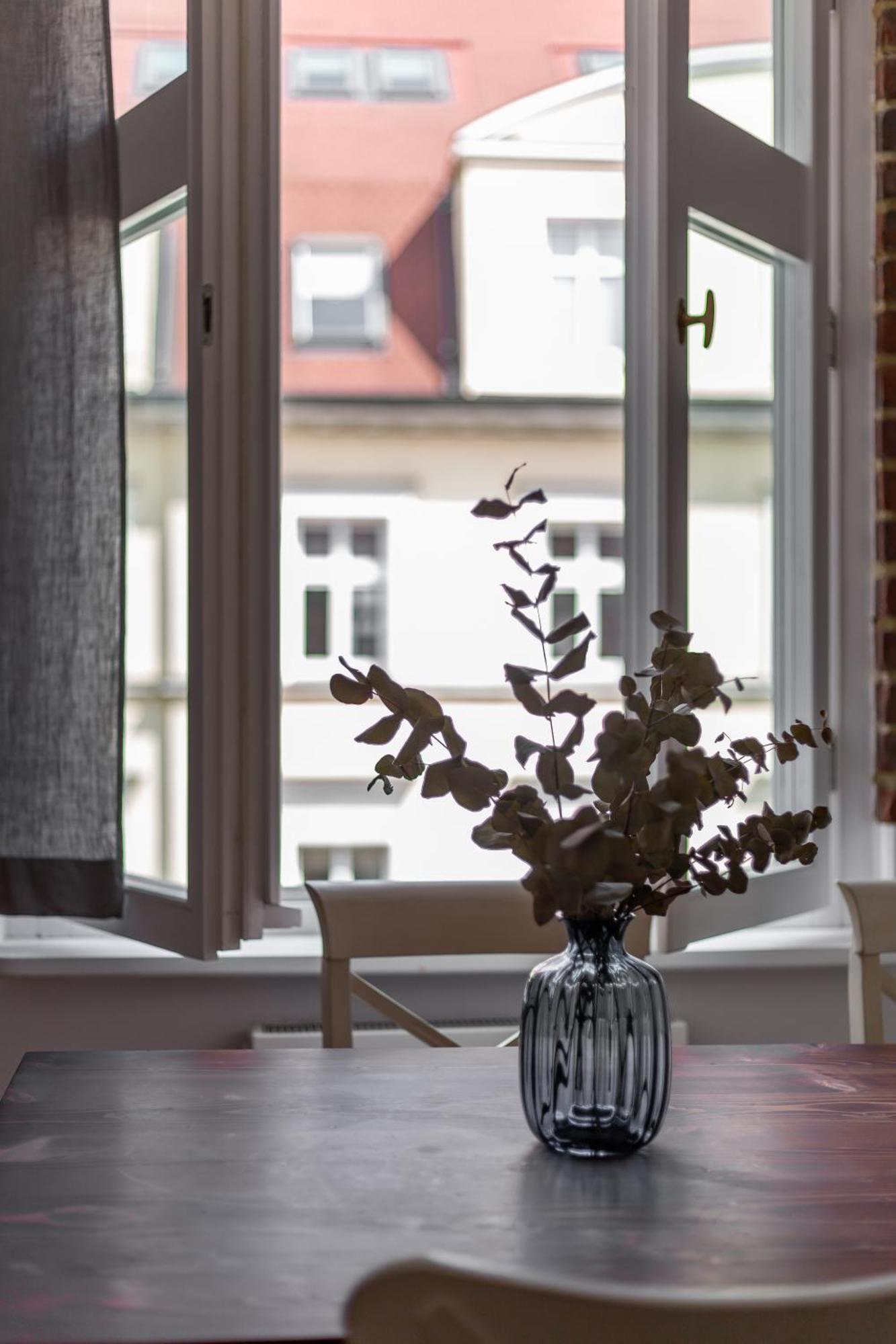 Klimatyczne Mieszkanie W Centrum Poznań Extérieur photo