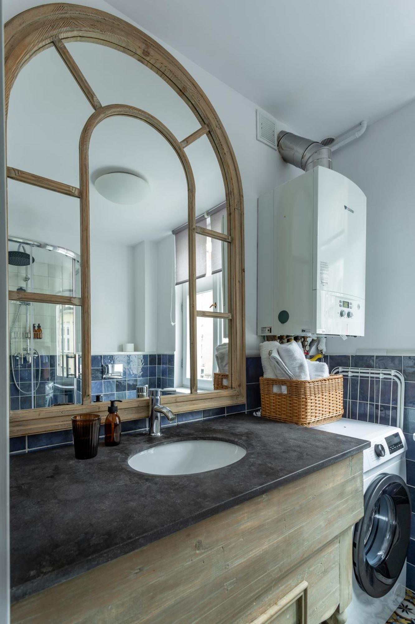 Klimatyczne Mieszkanie W Centrum Poznań Extérieur photo