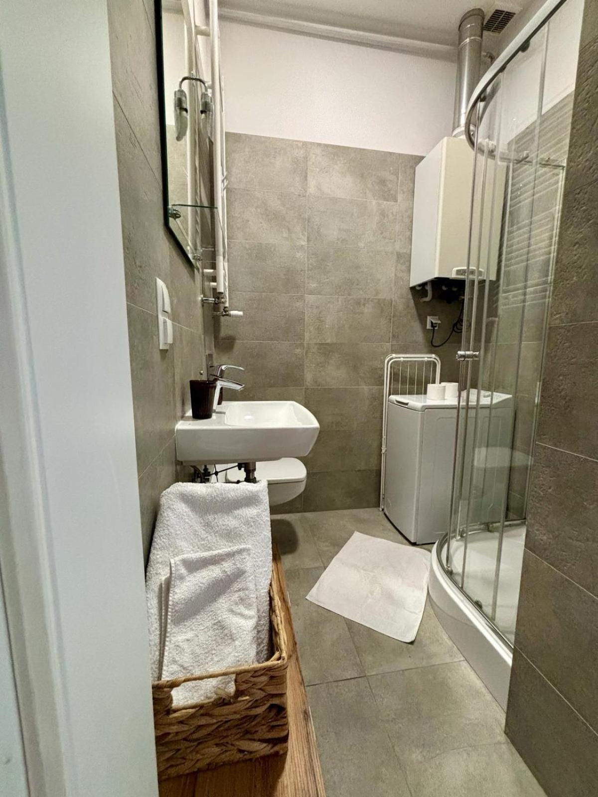 Klimatyczne Mieszkanie W Centrum Poznań Extérieur photo